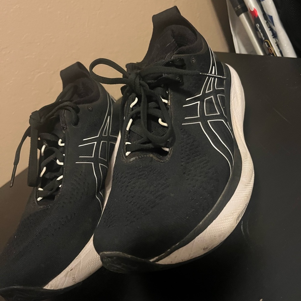 Asics Gel nimbus 25